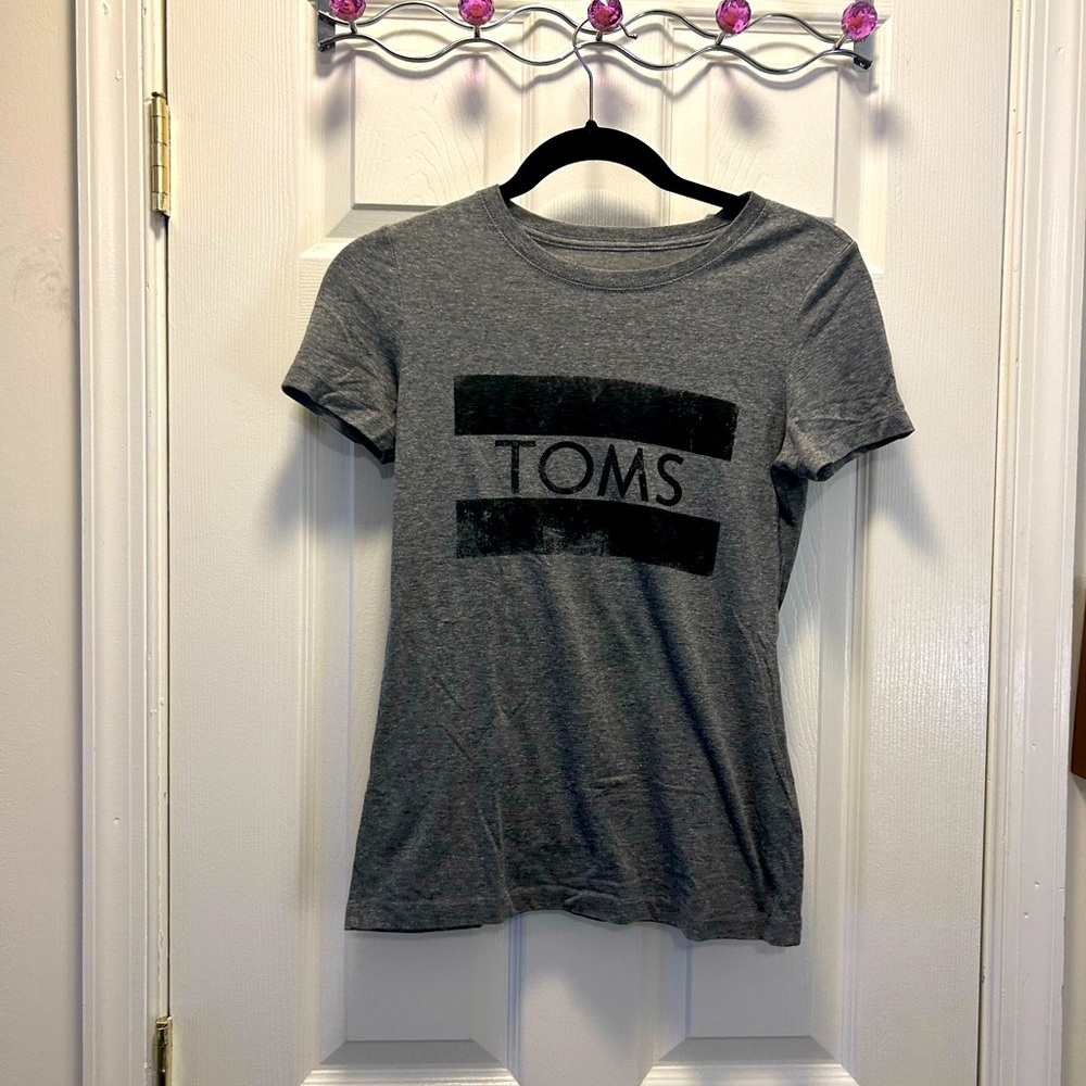 Toms Tee